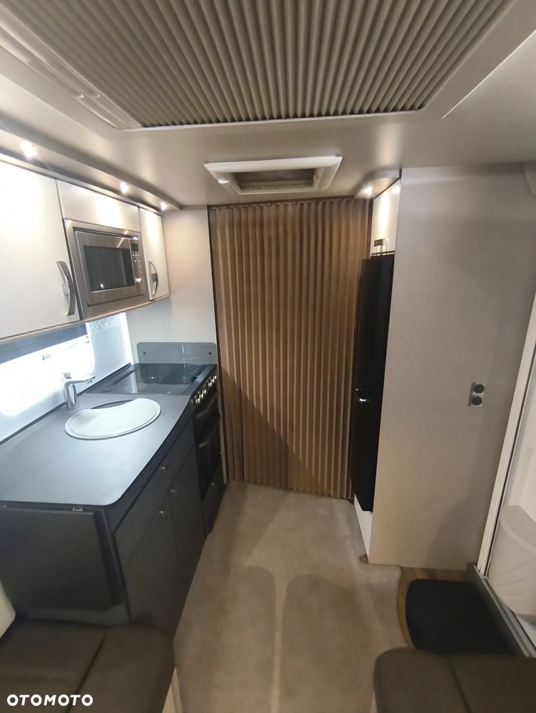 SWIFT Sterling Elite - 28