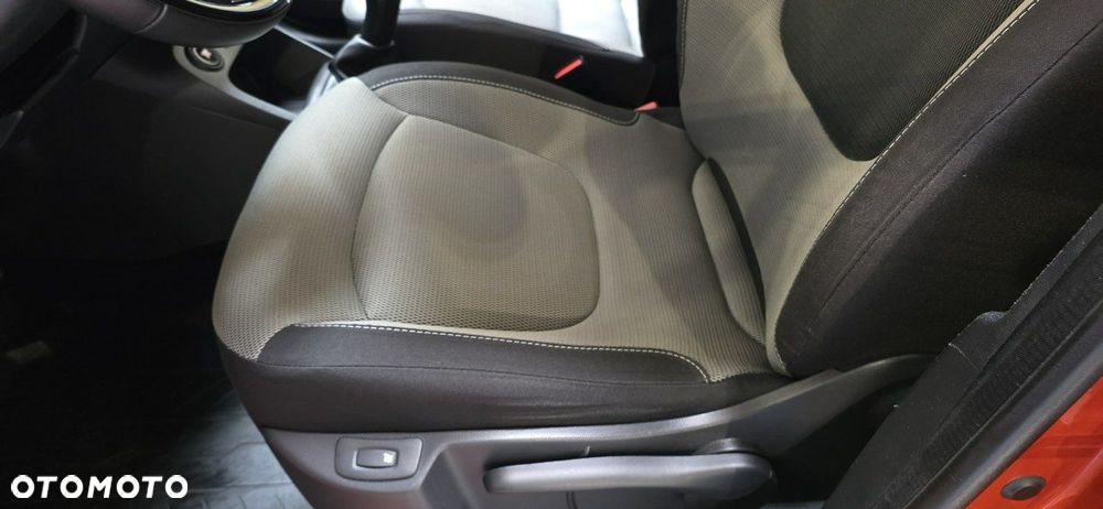 Renault Captur - 18