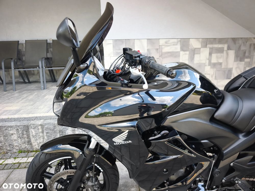 Honda CBF - 4
