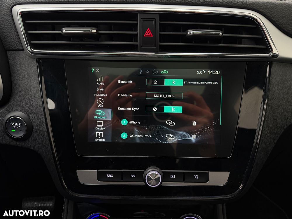 MG ZS EV Luxury - 12