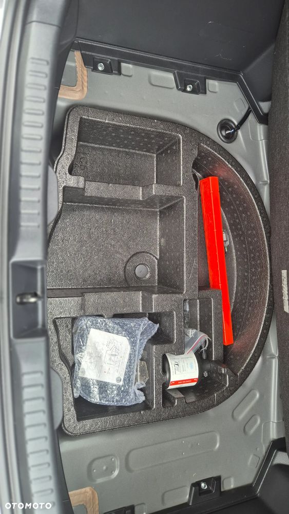 Toyota Yaris Hybrid 1.5 Comfort - 16