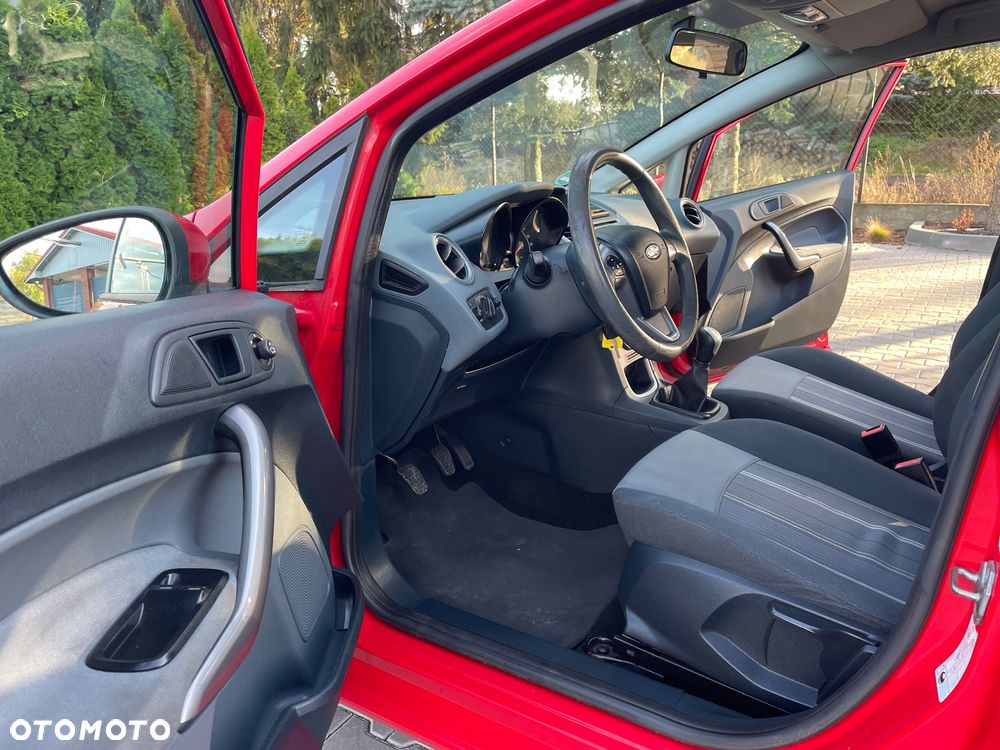 Ford Fiesta 1.25 Trend - 15