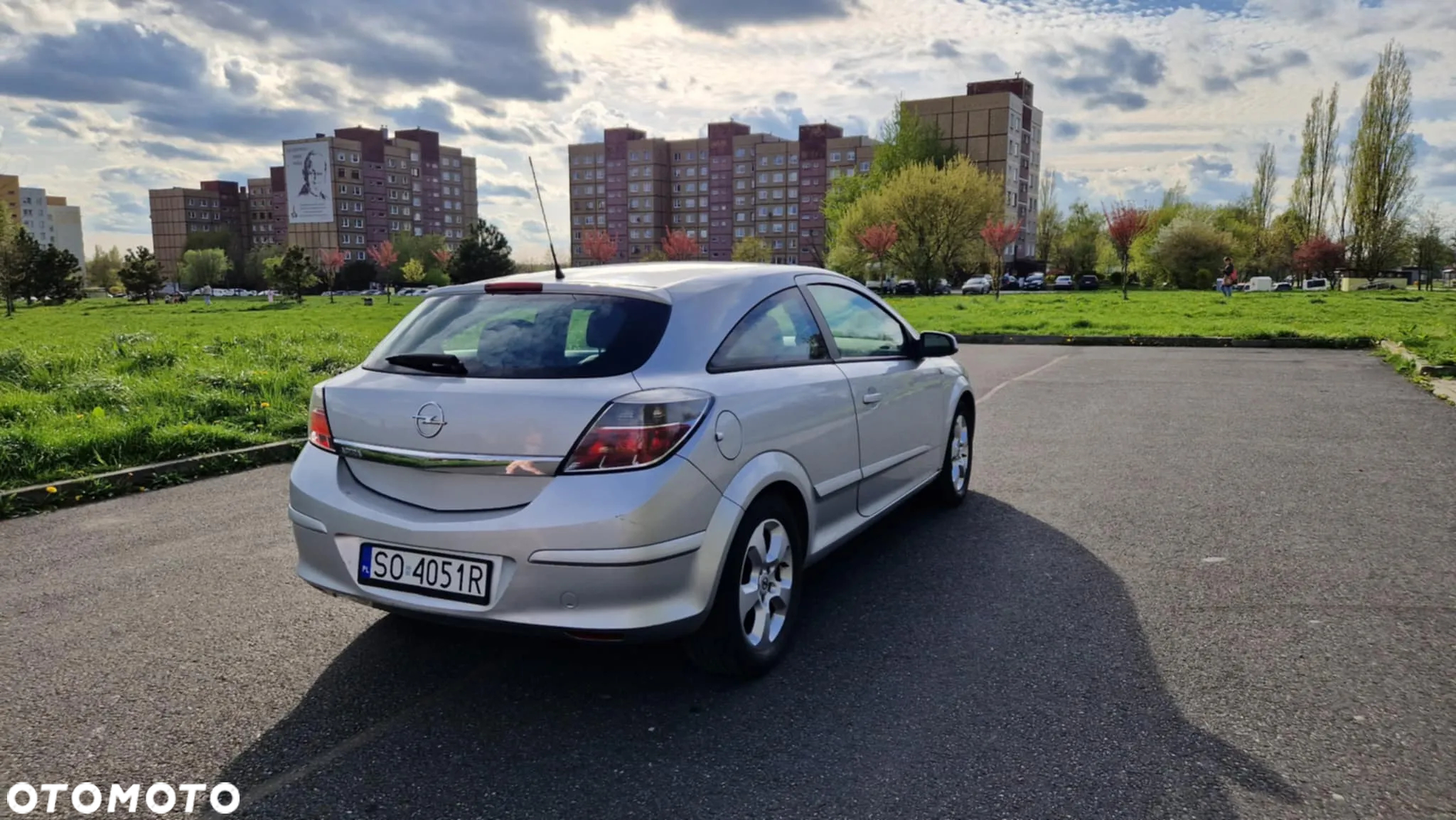 Opel Astra GTC 1.6 - 3