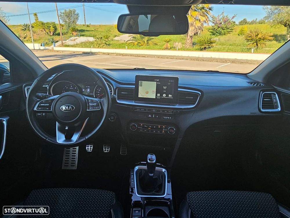Kia Ceed 1.6 CRDi GT Line+SRF - 7