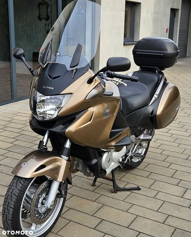 Honda Deauville - 12