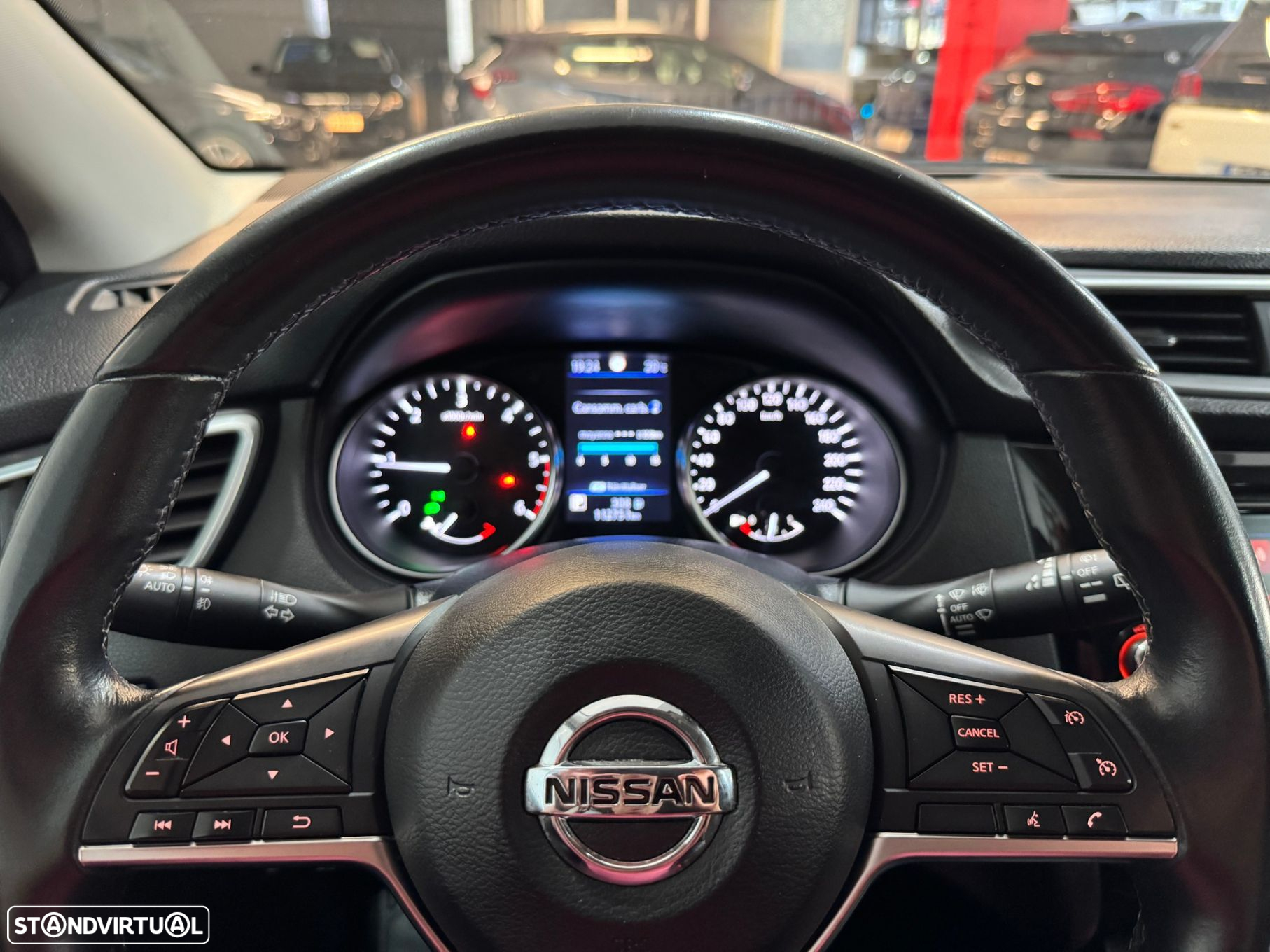 Nissan Qashqai 1.5 dCi DCT ACENTA - 26