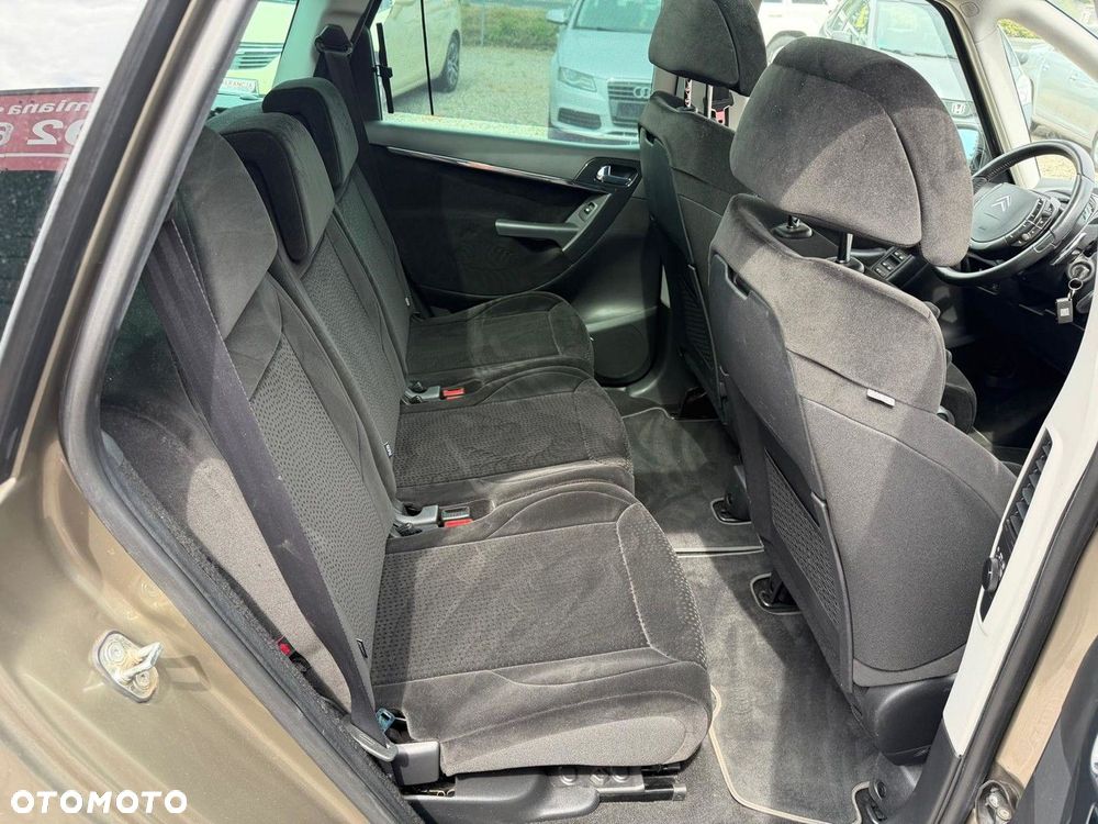 Citroën C4 Picasso - 12