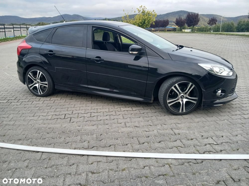 Ford Focus - 1