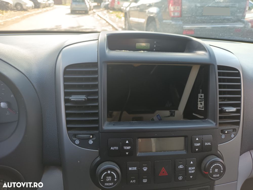 Dezmembrari  Kia CARNIVAL (VQ)  2006  > 2014 - 41