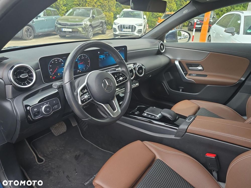Mercedes-Benz CLA - 19