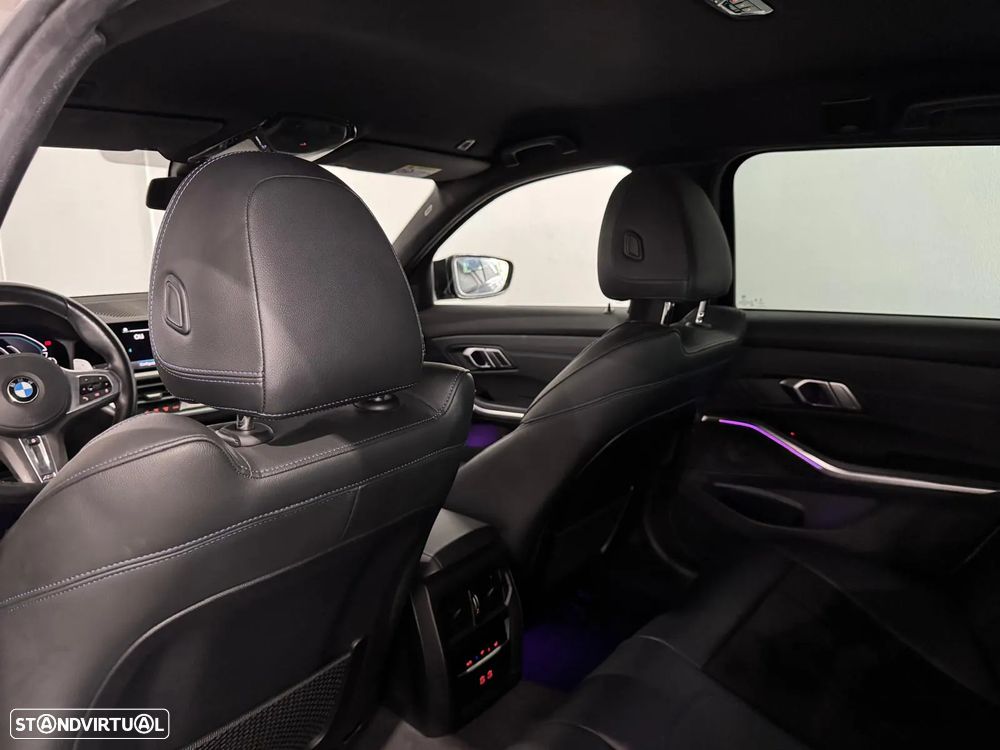 BMW 330 e Touring Pack M Auto - 13