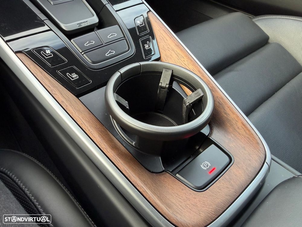 Porsche 911 (992) Carrera 4S PDK - 31