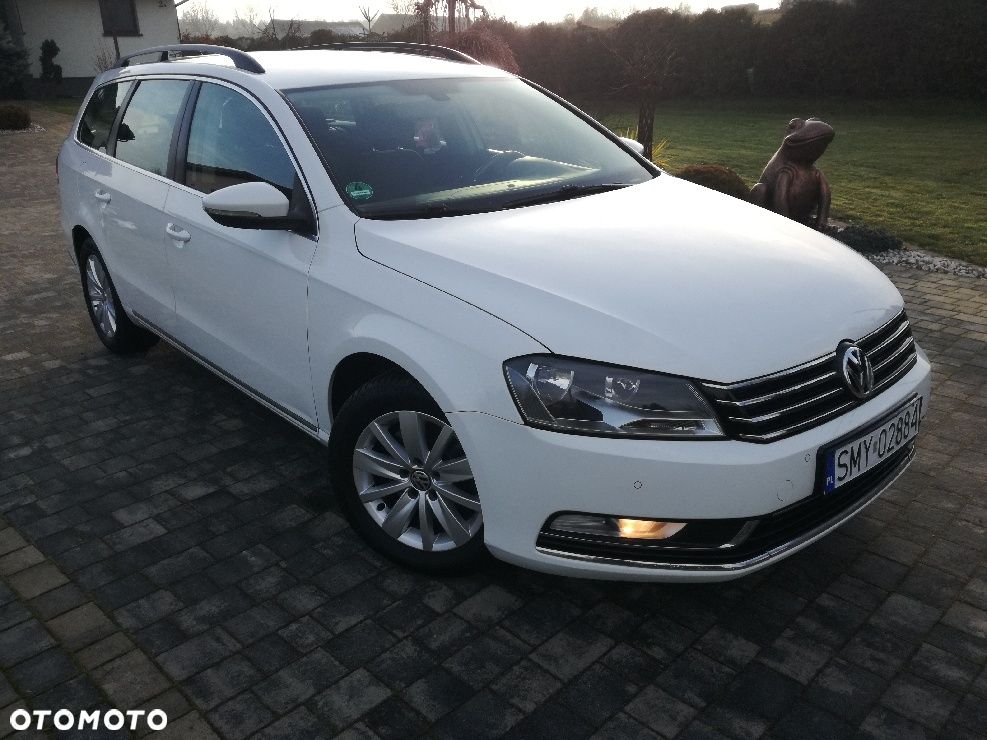 Volkswagen Passat 2.0 TDI Comfortline DSG - 14