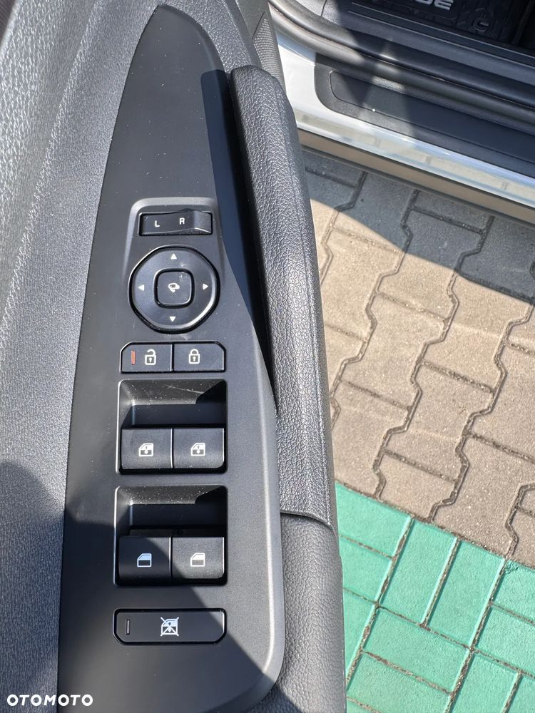 Kia Sportage 1.6 T-GDI HEV Anniversary 2WD - 8