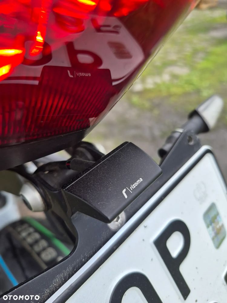 Honda CB - 8