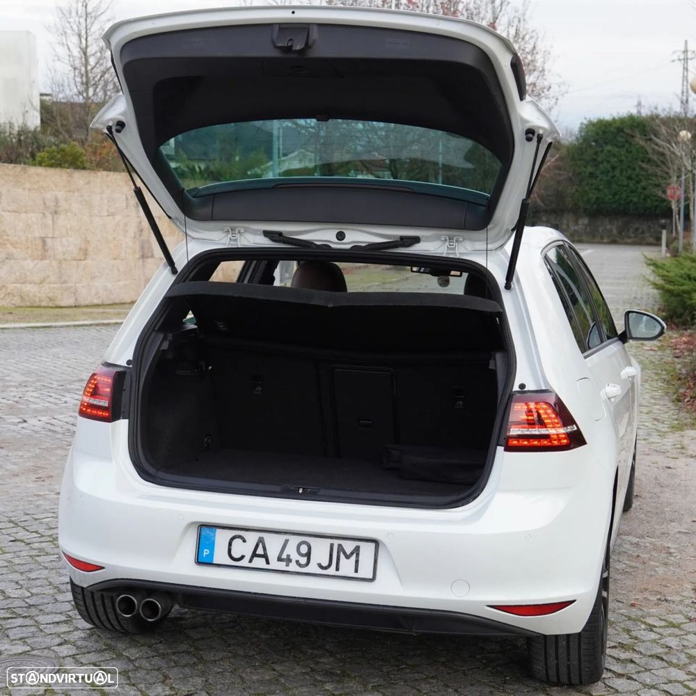 VW Golf 1.4 GTE Plug-in - 52