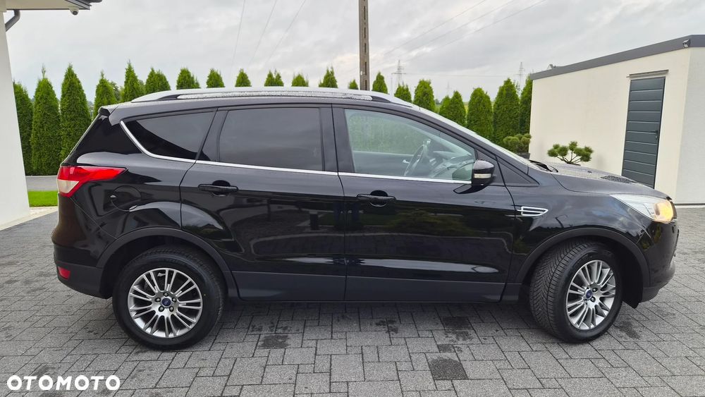Ford Kuga 2.0 TDCi 4x4 Titanium - 28