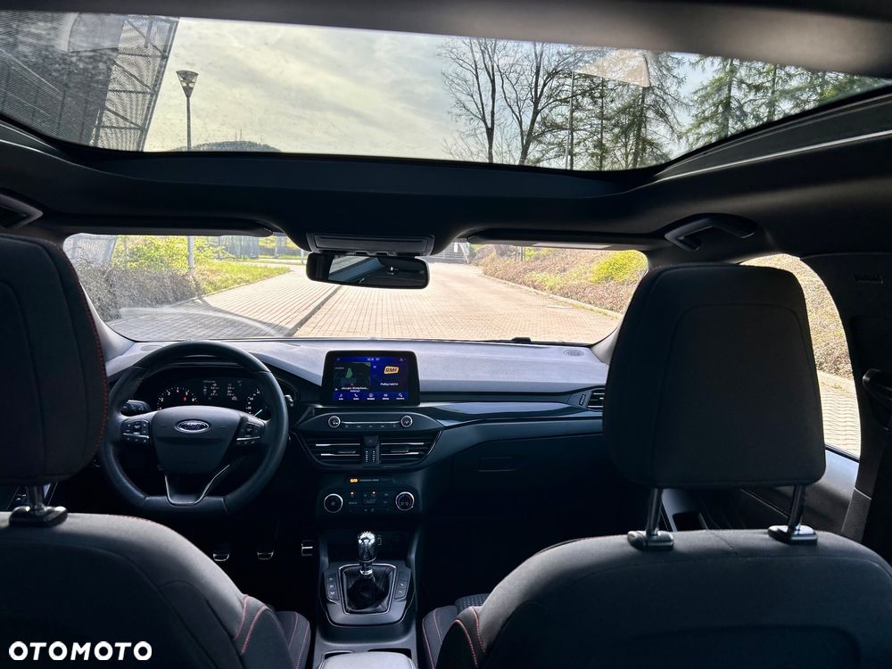 Ford Focus 1.5 EcoBoost STart-Stopp-System ST-LINE - 24