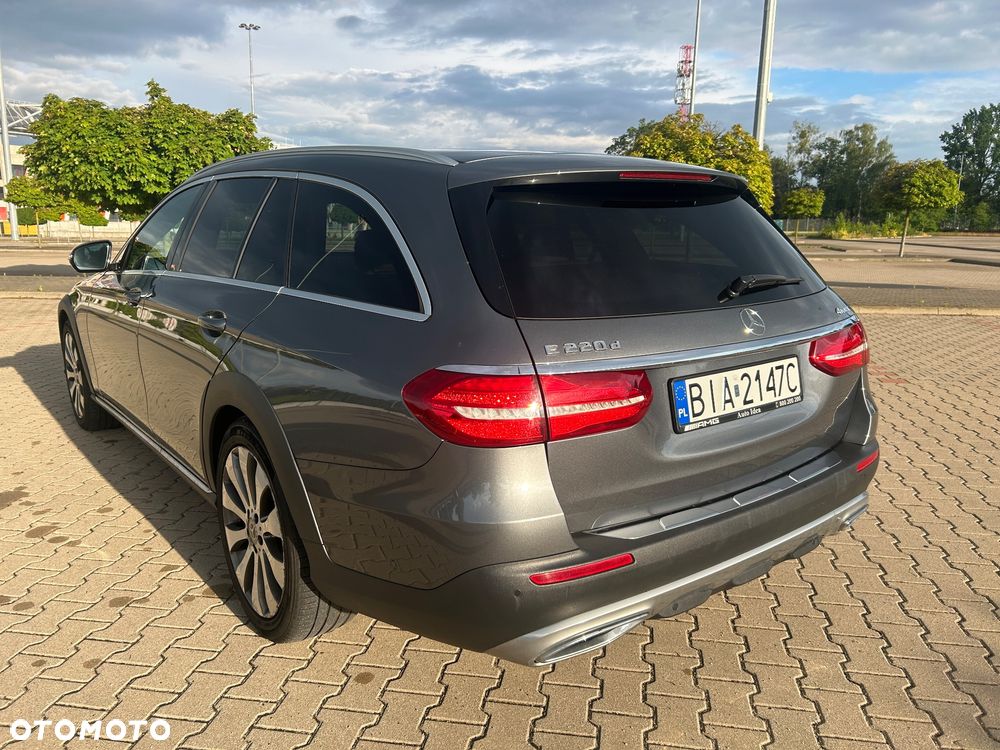 Mercedes-Benz Klasa E 220 d 4-Matic All-Terrain - 5