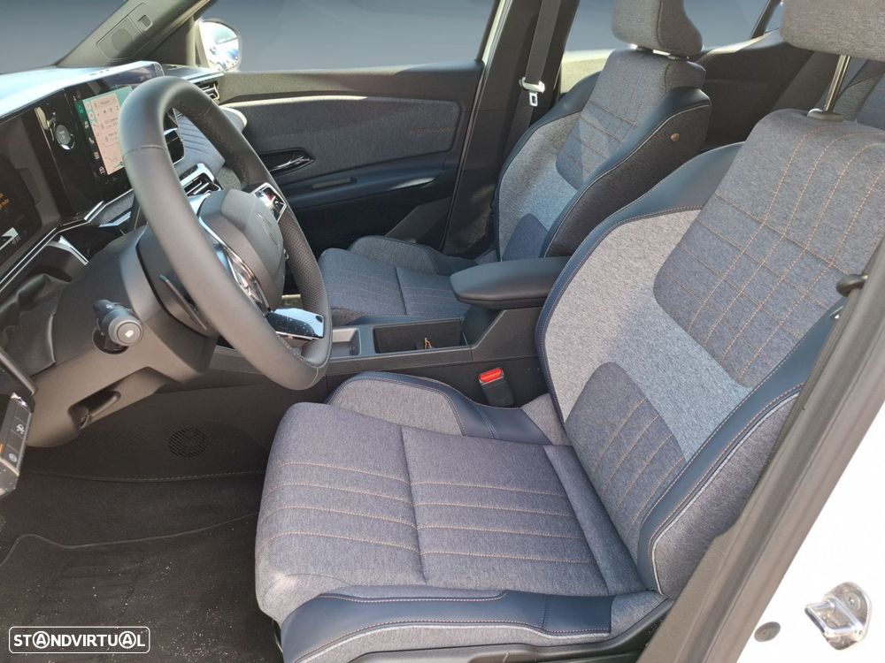 Renault 4 E-Tech 52 kWh Techno Autonomia Conforto - 10