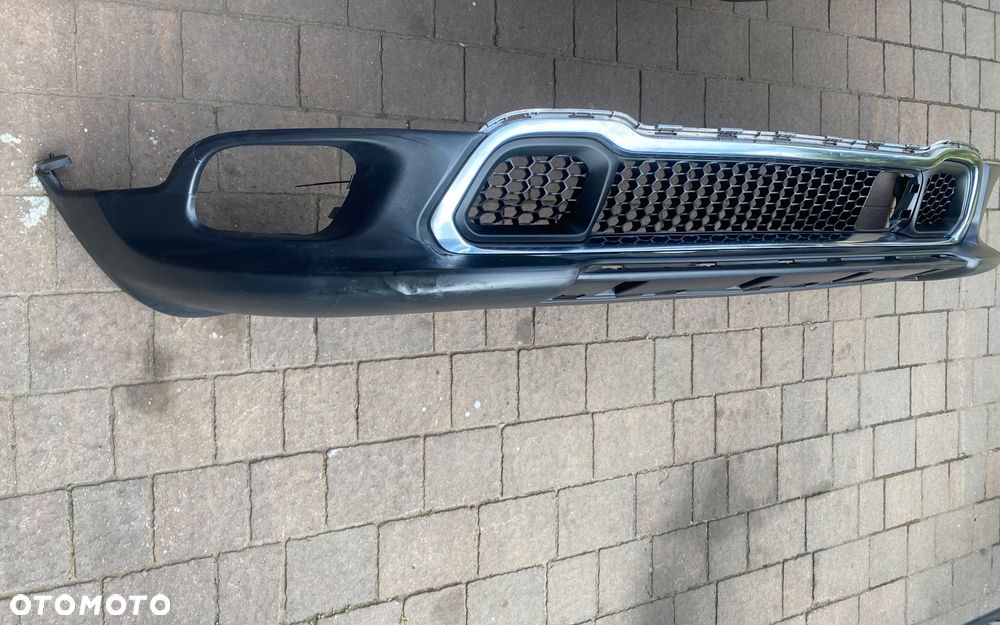 JEEP KL ZDERZAK PRZOD DOL KMP ORG. - 1