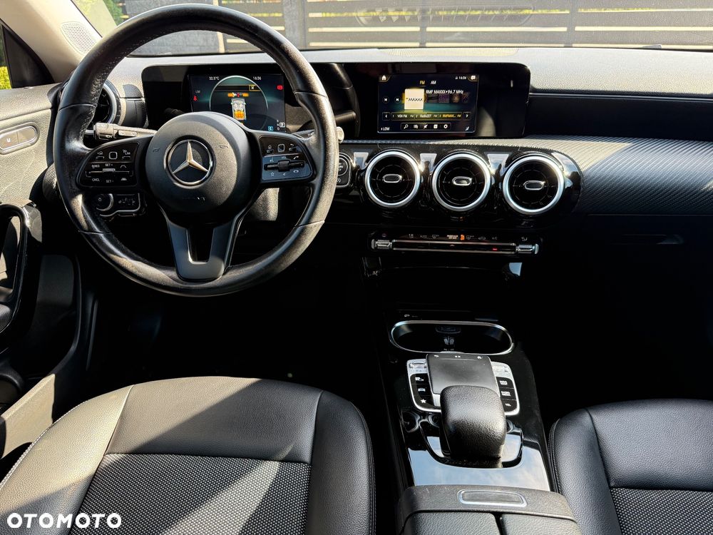 Mercedes-Benz CLA 180 d 7G-DCT Progressive - 30