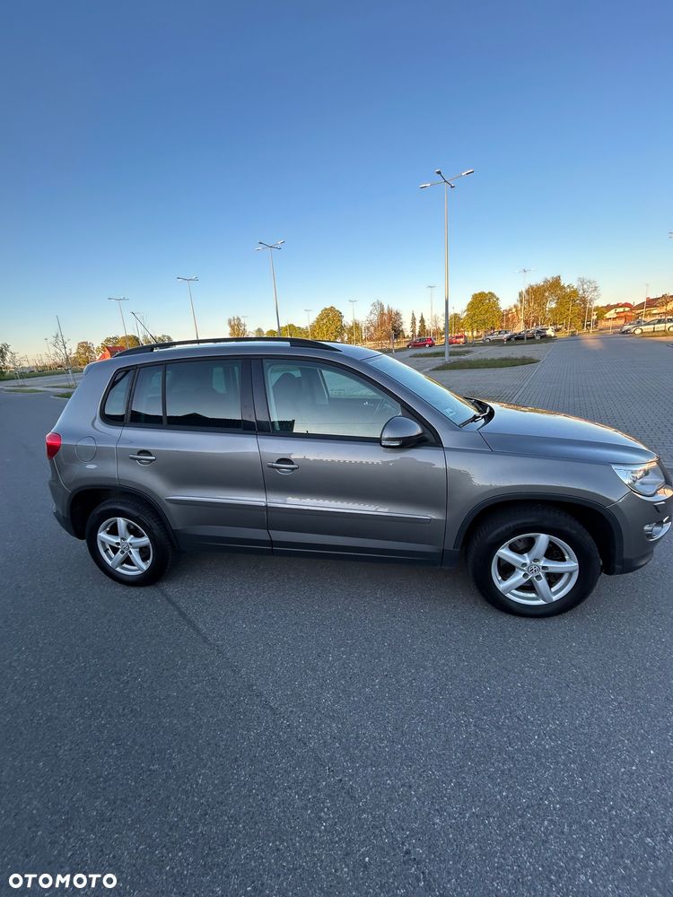 Volkswagen Tiguan 2.0 TDI DPF 4Motion Track & Field - 5