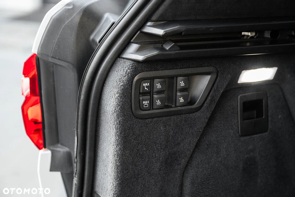 BMW X7 - 22