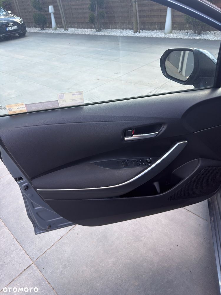 Toyota Corolla 1.8 Hybrid GPF Executive - 8