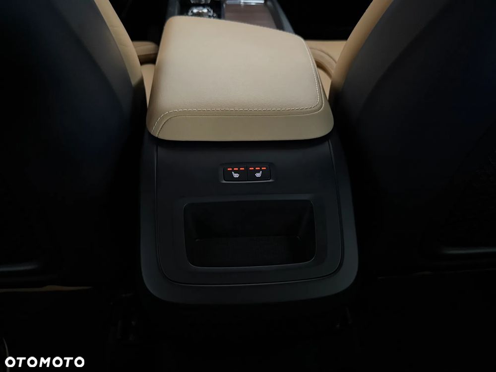 Volvo XC 60 B4 D Geartronic Inscription - 34