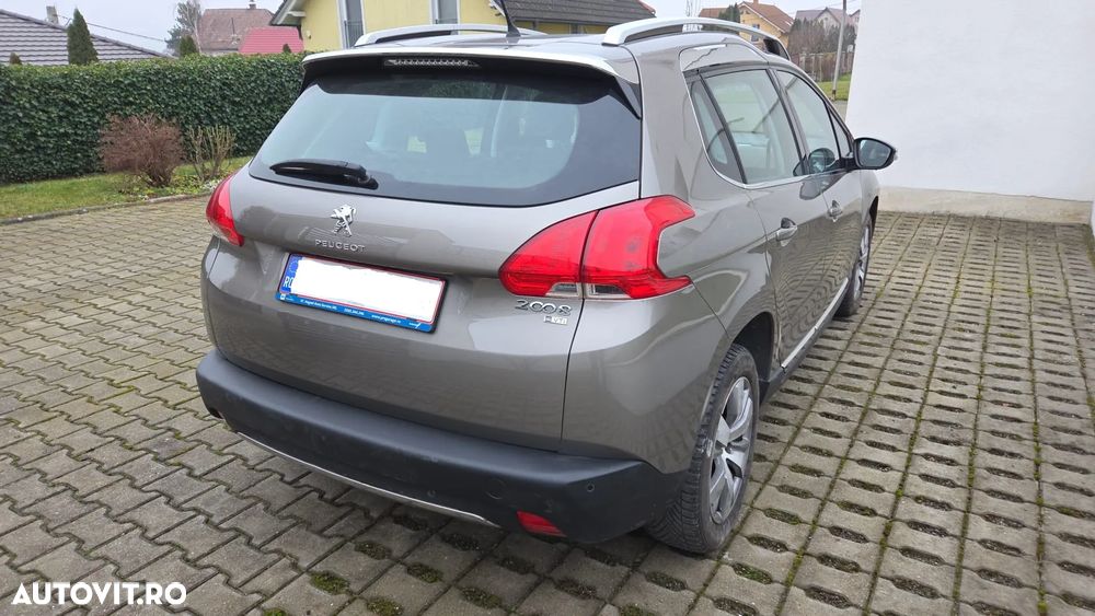 Peugeot 2008 82 e-VTI ETG5 Allure - 4