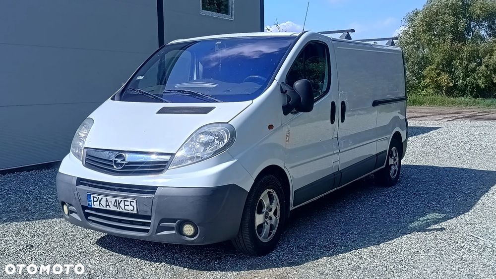 Opel Vivaro - 9