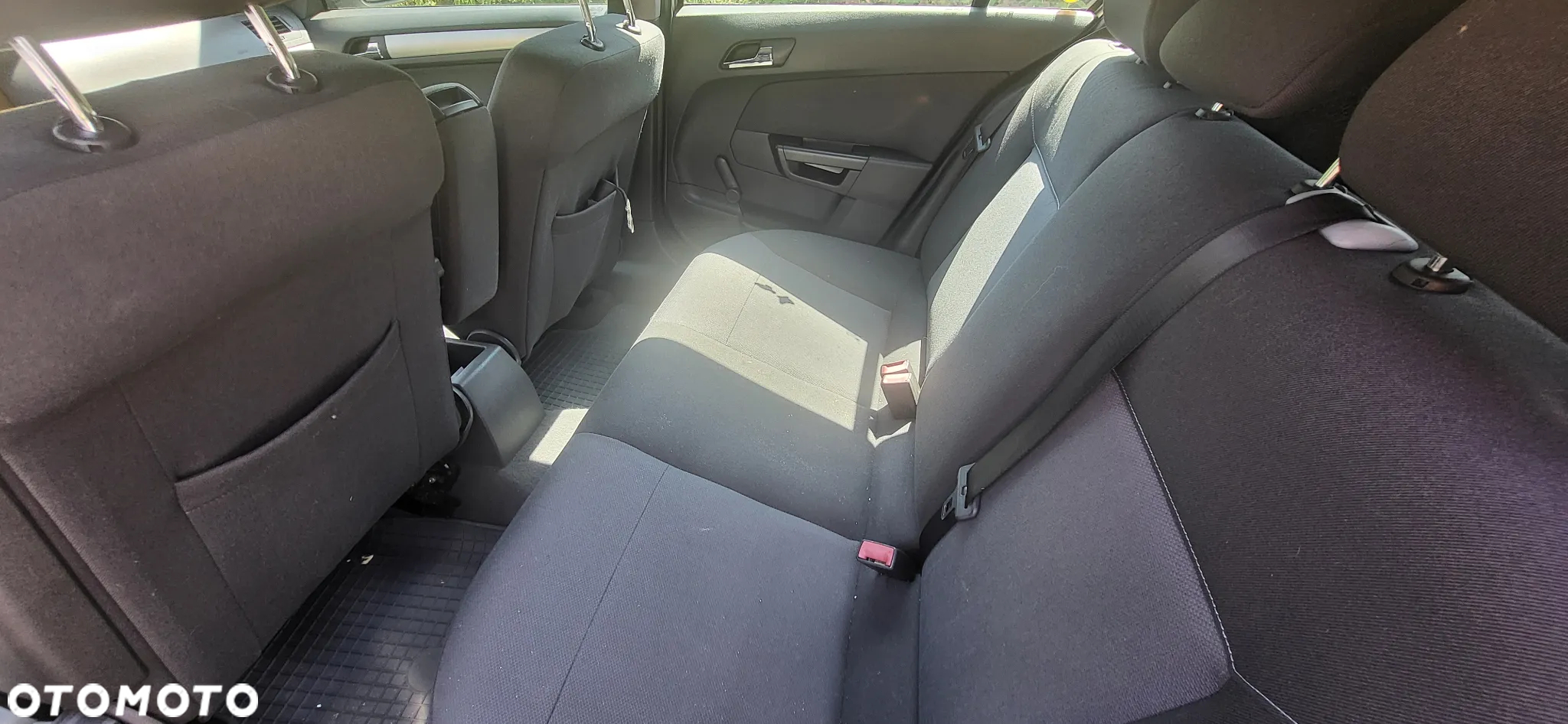 Opel Astra III 1.6 111 - 9