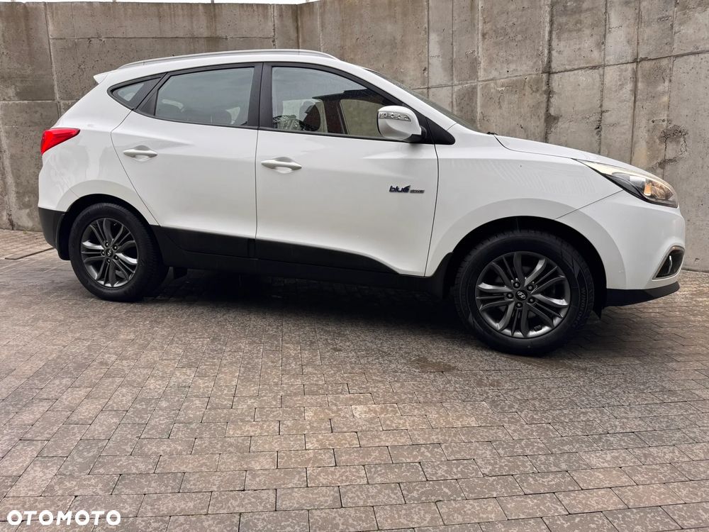 Hyundai ix35 blue 1.6 2WD Finale Gold - 10