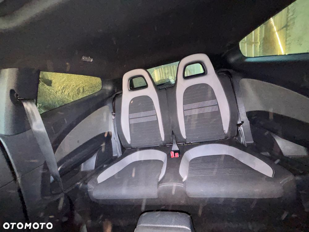 Volkswagen Scirocco - 23