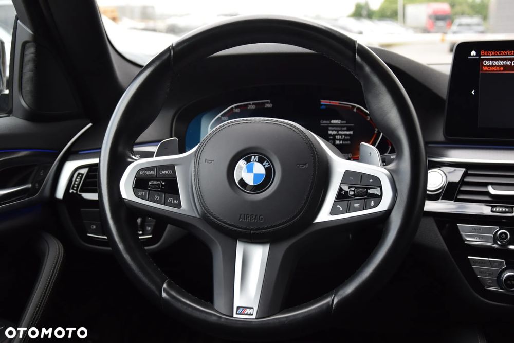BMW Seria 5 - 24
