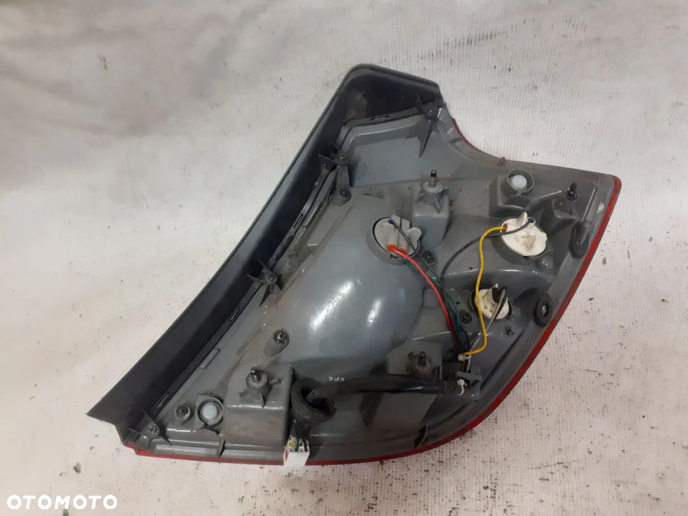 * LAMPA TYLNA LEWA TYŁ LEWO KIA CEED I LIFT - 3
