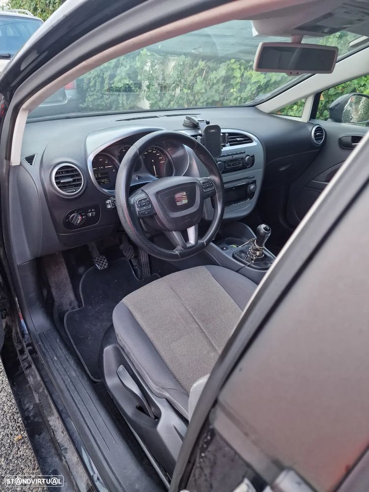 SEAT Leon 1.6 TDI Ecomotive Sport Start/Stop - 9