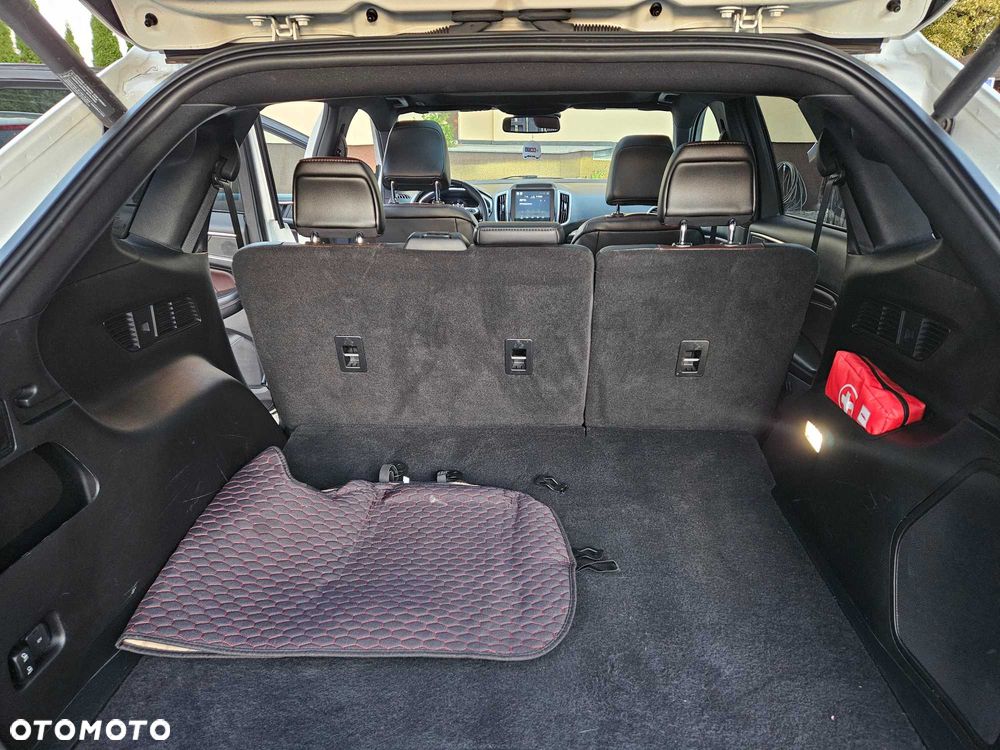Ford Edge - 15