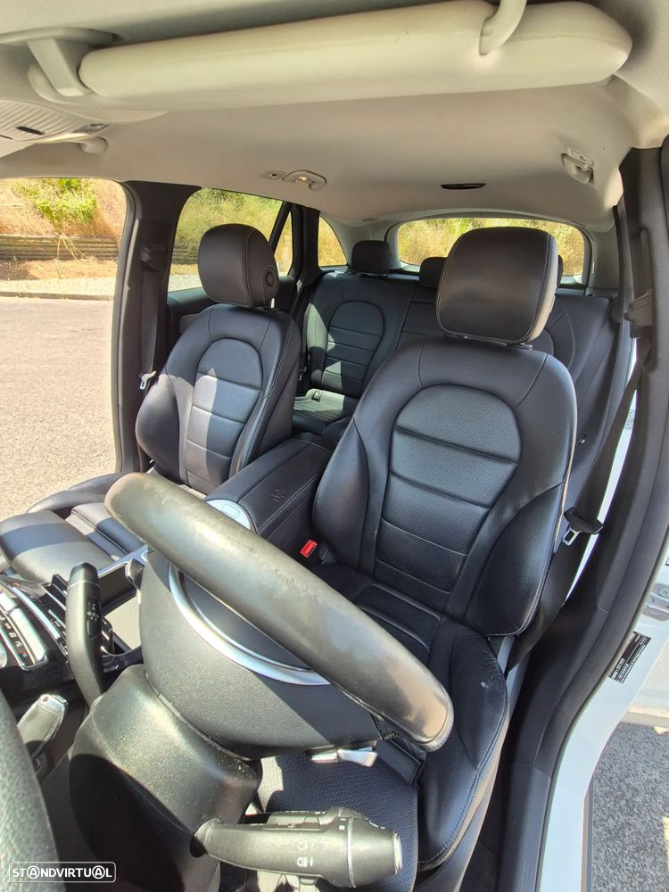 Mercedes-Benz GLC 250 d AMG Line 4-Matic - 19