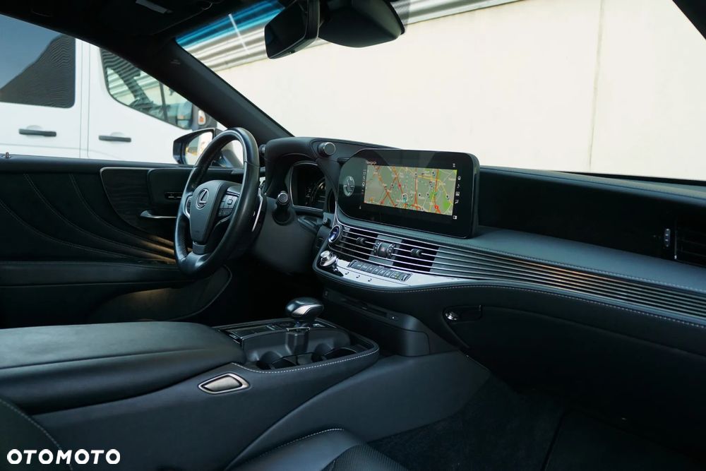 Lexus LS 500h Elegance AWD - 17
