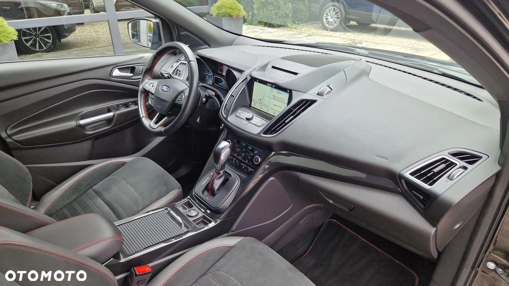 Ford Kuga 2.0 TDCi 4x4 ST-Line - 15