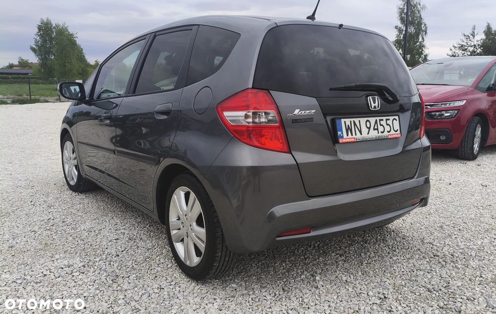 Honda Jazz 1.4 Executive - 25