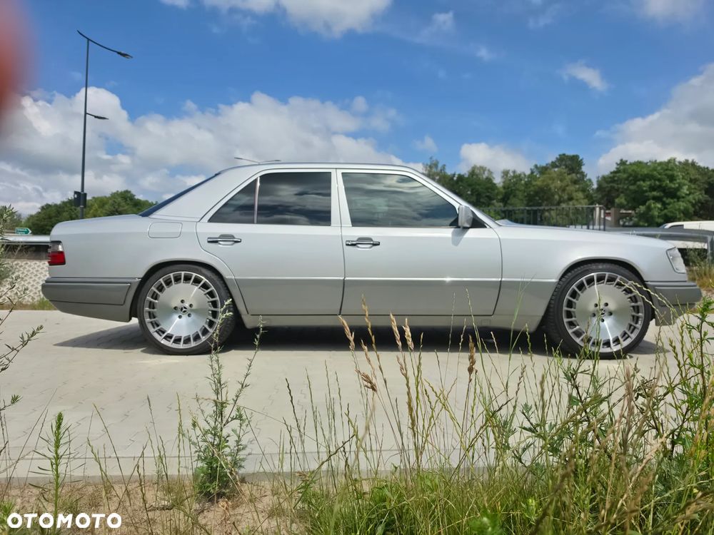 Mercedes-Benz Klasa E - 7