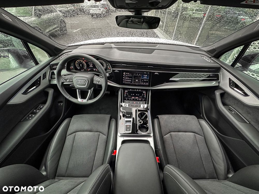 Audi Q7 - 25