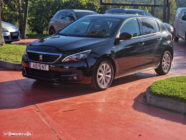 Peugeot 308 1.5 BlueHDi Style