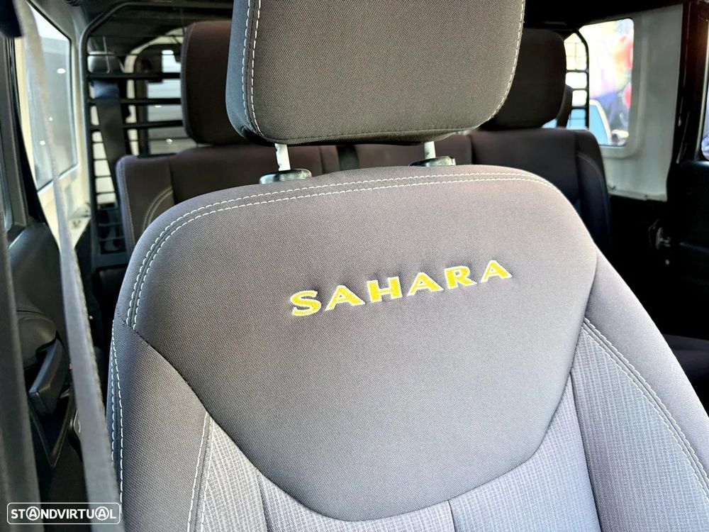 Jeep Wrangler Unlimited 2.8 CRD ATX Sahara Adventure Edition - 34
