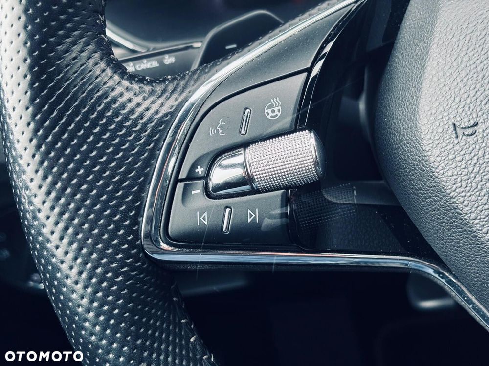 Skoda Superb 2.0 TDI SCR 4x4 Sportline DSG - 26