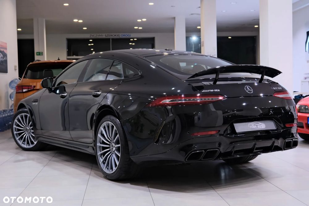 Mercedes-Benz AMG GT 63 4Matic+ Coupe Speedshift MCT 9G - 16