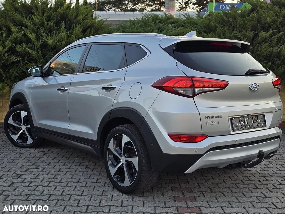 Hyundai Tucson 2.0 CRDI 4WD Automatik Premium - 4